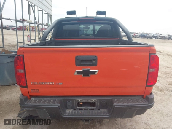 2019 Chevrolet Colorado 4WD ZR2 z VIN 1GCGTEEN9K1333740, wystawiony jako IAAI lot #41565621 z przebiegiem 71 484 mil mil oraz . Historia ofert i sprzedaży dostępna na DreamBid. Obrazek 16.