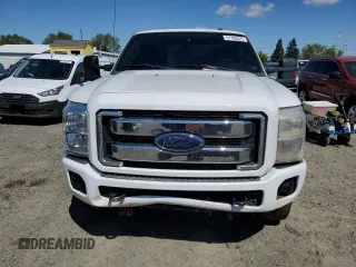 2015 Ford Super Duty F-250 SRW XLT with VIN 1FT7X2BT9FEB24065, listed as a Copart auction lot 51700525 with 204,885 mi miles and Salvage Title. Bid and sale history available at carsss.com. Image 5.