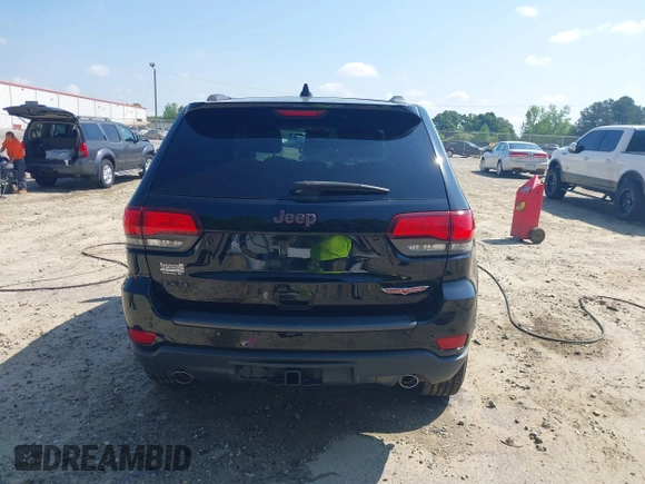 2017 Jeep Grand Cherokee Trailhawk with VIN 1C4RJFLG4HC940652, listed as a IAAI auction lot 42135489 with 102,593 mi miles and . Bid and sale history available at DreamBid. Image 17.