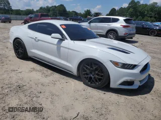 2015 Ford Mustang V6 z VIN 1FA6P8AM8F5347101, wystawiony jako Copart lot #62295205 z przebiegiem 92 592 mil mil oraz Szkoda całkowita • Salvage title. Historia ofert i sprzedaży dostępna na DreamBid. Obrazek 4.