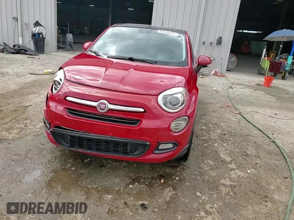 2016 FIAT 500X Lounge z VIN ZFBCFYDT5GP384439, wystawiony jako Copart lot #54545015 z przebiegiem 59 184 mil mil oraz Szkody całkowita. Historia ofert i sprzedaży dostępna na DreamBid. Obrazek 14.