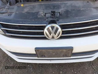 2015 Volkswagen Jetta Sedan 2.0L S with VIN 3VW2K7AJ3FM404609, listed as a IAAI auction lot 42090194 with 159,991 mi miles. Bid and sale history available at carsss.com. Image 6.