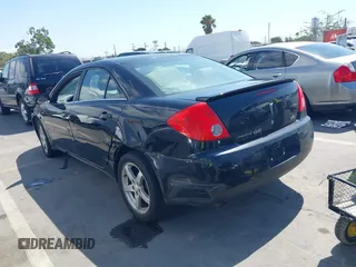 2007 Pontiac G6 with VIN 1G2ZG58N174271169, listed as a IAAI auction lot 40366548 with 108,055 mi miles. Bid and sale history available at carsss.com. Image 3.