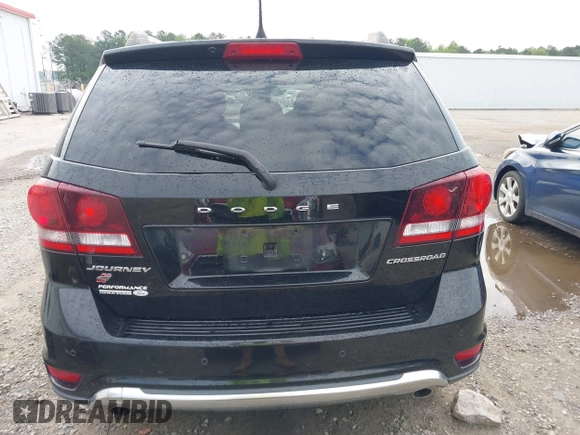 2018 Dodge Journey Crossroad z VIN 3C4PDDGG3JT504091, wystawiony jako IAAI lot #42099028 z przebiegiem 200 343 mil mil oraz . Historia ofert i sprzedaży dostępna na DreamBid. Obrazek 16.