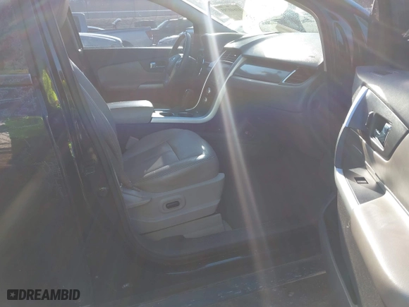 2012 Ford Edge SEL with VIN 2FMDK3J92CBA52044, listed as a IAAI auction lot 41640793 with 175,629 mi miles. Bid and sale history available at carsss.com. Image 5.
