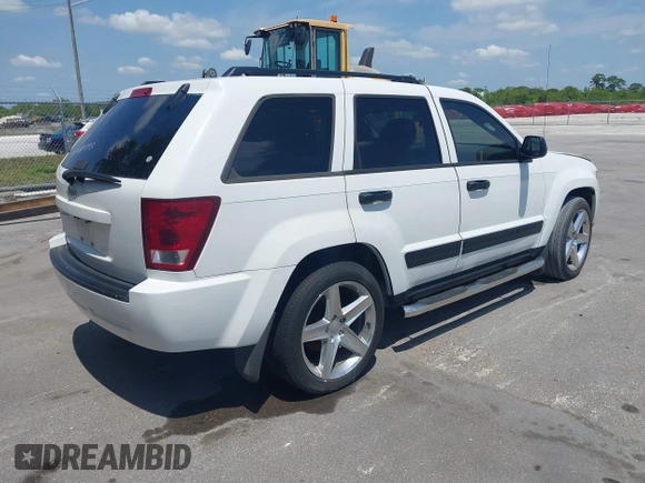 2006 Jeep Grand Cherokee Laredo with VIN 1J4GS48K86C164393, listed as a IAAI auction lot 42170408 with 239,844 mi miles and . Bid and sale history available at DreamBid. Image 4.