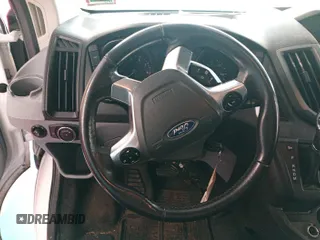 2018 Ford Transit с VIN 1FTYR1YG0JKB43939, выставлен на аукционе IAAI как лот 42788427 с пробегом 95 516 миль миль и . История ставок и продаж доступна на DreamBid. Изображение 6.