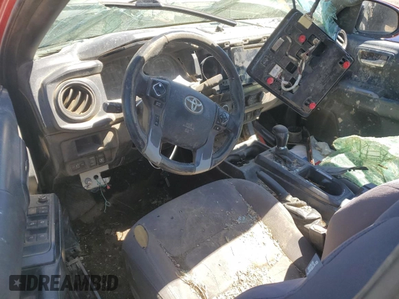 2017 Toyota Tacoma SR5 with VIN 3TMCZ5AN0HM118648, listed as a Copart auction lot 55685625 with 84,919 mi miles and Salvage Title. Bid and sale history available at carsss.com. Image 8.