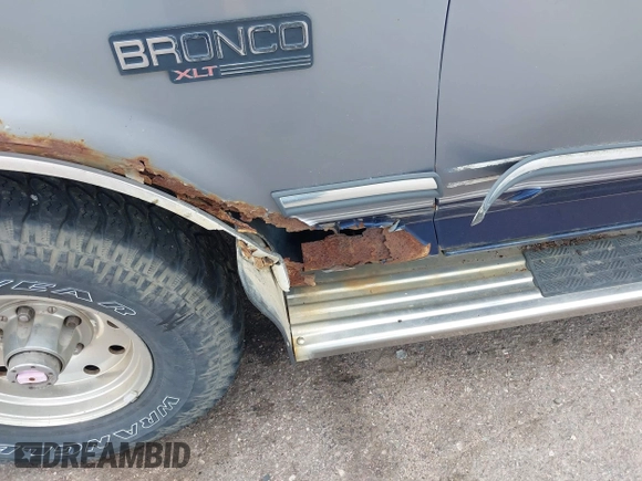 1994 Ford Bronco Custom with VIN 1FMEU15H3RLB55342, listed as a IAAI auction lot 42784797 with Not provided miles and . Bid and sale history available at DreamBid. Image 13.