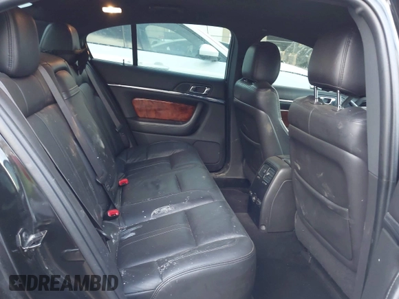 2013 Lincoln MKS with VIN 1LNHL9DK3DG612356, listed as a IAAI auction lot 42037862 with 116,193 mi miles and . Bid and sale history available at DreamBid. Image 8.