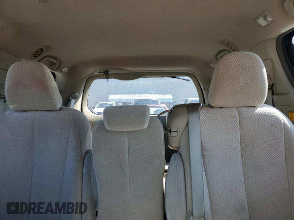 2011 Toyota Sienna LE AAS с VIN 5TDKK3DC9BS151475, выставлен на аукционе Copart как лот 54711715 с пробегом 179 100 миль миль и Списание • Salvage title. История ставок и продаж доступна на DreamBid. Изображение 10.
