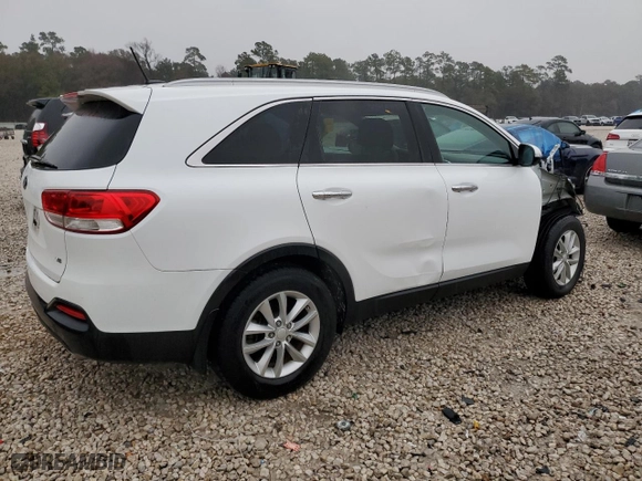 2017 Kia Sorento LX V6 with VIN 5XYPG4A50HG247469, listed as a Copart auction lot 39062484 with 84,811 mi miles and Clean Title. Bid and sale history available at carsss.com. Image 3.