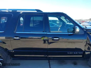 2016 Lincoln Navigator L with VIN 5LMJJ3HT8GEL11375, listed as a IAAI auction lot 41388709 with NaN miles. Bid and sale history available at carsss.com. Image 14.