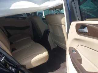 2018 Mercedes-Benz GLE 350 with VIN 4JGDA5HB2JB067654, listed as a IAAI auction lot 42329404 with 97,868 mi miles and . Bid and sale history available at DreamBid. Image 8.