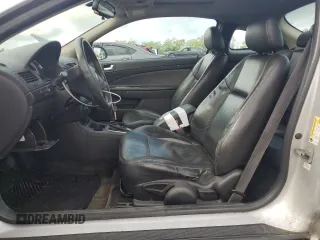 2007 Pontiac G5 GT z VIN 1G2AN18B677136785, wystawiony jako Copart lot #55117495 z przebiegiem 194 890 mil mil oraz Szkoda całkowita • Salvage title. Historia ofert i sprzedaży dostępna na DreamBid. Obrazek 7.