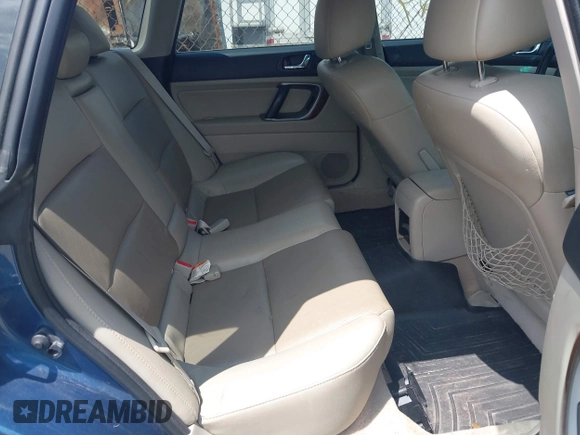 2008 Subaru Outback Limited с VIN 4S4BP62CX87356467, выставлен на аукционе IAAI как лот 42404429 с пробегом 208 560 миль миль и . История ставок и продаж доступна на DreamBid. Изображение 8.