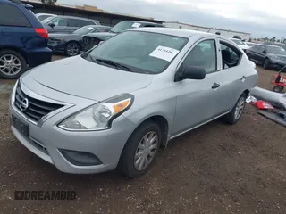 2015 Nissan Versa SV with VIN 3N1CN7AP8FL910822, listed as a IAAI auction lot 41764264 with 101,382 mi miles. Bid and sale history available at carsss.com. Image 2.