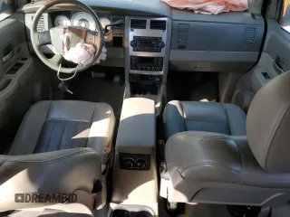 2004 Dodge Durango Limited with VIN 1D4HD58N44F137047, listed as a Copart auction lot 75627074 with 199,876 mi miles and Salvage title. Bid and sale history available at DreamBid. Image 8.