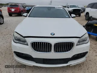 2014 BMW 7 Series ALPINA B7 with VIN WBAYE8C52ED780400, listed as a Copart auction lot 82196834 with 0 mi miles and Salvage Title. Bid and sale history available at carsss.com. Image 5.