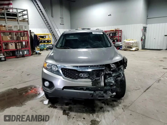 2013 Kia Sorento LX with VIN 5XYKTCA61DG401531, listed as a Copart auction lot 43551355 with 191,920 mi miles and Salvage Title. Bid and sale history available at carsss.com. Image 11.