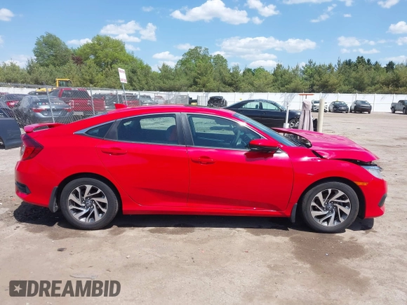 2017 Honda Civic EX z VIN 2HGFC2F70HH505207, wystawiony jako IAAI lot #42256171 z przebiegiem 66 184 mil mil oraz . Historia ofert i sprzedaży dostępna na DreamBid. Obrazek 13.