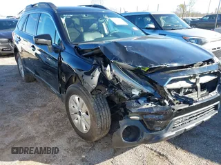 2019 Subaru Outback Premium with VIN 4S4BSAFC3K3366722, listed as a IAAI auction lot 40842109 with 62,617 mi miles. Bid and sale history available at carsss.com. Image 1.