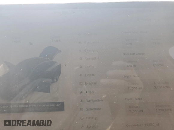 2024 Tesla Model Y с VIN 7SAYGDED1RF092027, выставлен на аукционе Copart как лот 62330775 с пробегом 22 010 миль миль и Списание • Salvage title. История ставок и продаж доступна на DreamBid. Изображение 9.
