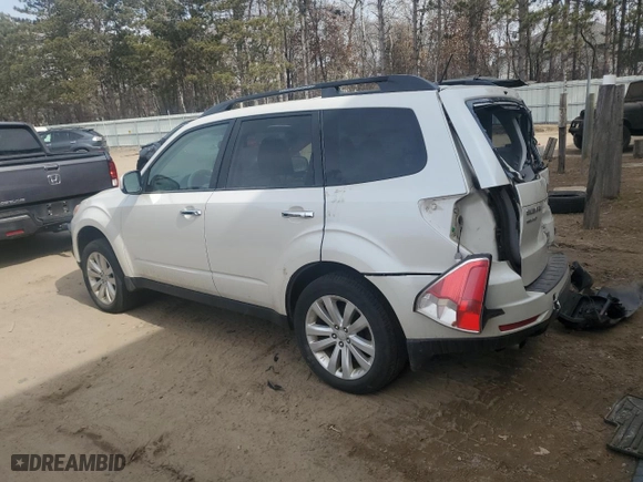 2011 Subaru Forester 2.5X Limited with VIN JF2SHBEC6BH766448, listed as a Copart auction lot 49250995 with 226,044 mi miles and Salvage Title. Bid and sale history available at carsss.com. Image 2.