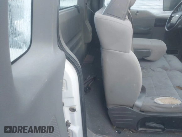 2006 Ford F-150 XL with VIN 1FTRF12W06NA21780, listed as a IAAI auction lot 41695433 with 395,355 mi miles and . Bid and sale history available at DreamBid. Image 8.