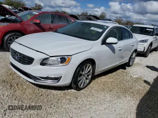 2018 Volvo S60 Inscription Platinum with VIN LYV402HM6JB172770, listed as a Copart auction lot 76245474 with 0 mi miles and Non Repairable. Bid and sale history available at carsss.com. Image 1.