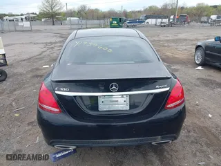 2015 Mercedes-Benz C-Class C 300 Luxury with VIN 55SWF4KB3FU001733, listed as a IAAI auction lot 41959600 with 102,980 mi miles. Bid and sale history available at carsss.com. Image 16.