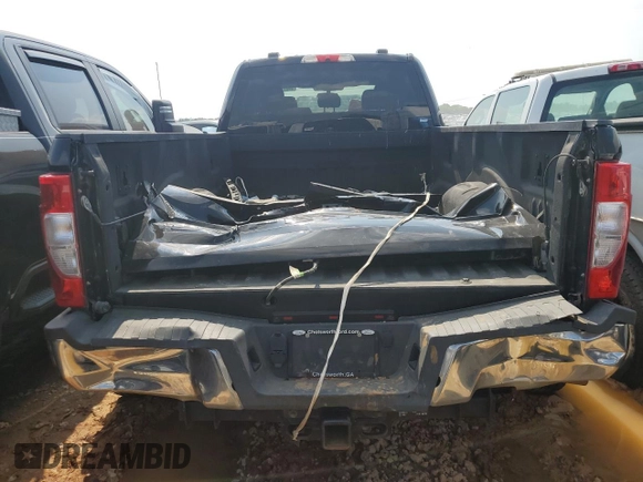 2021 Ford F-450 XL with VIN 1FT8W4DT7MED46519, listed as a Copart auction lot 59011875 with 71,152 mi miles and Salvage title. Bid and sale history available at DreamBid. Image 6.