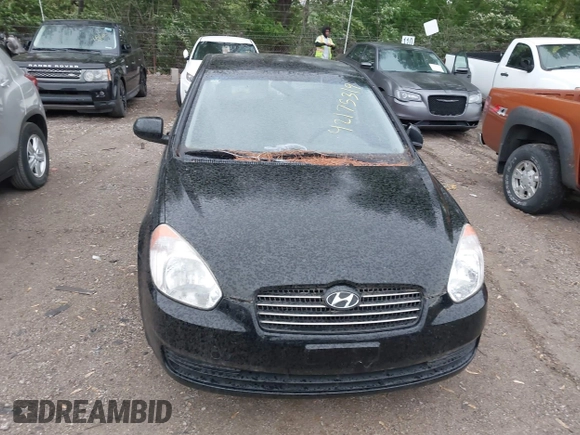 2010 Hyundai Accent GLS with VIN KMHCN4AC1AU445545, listed as a IAAI auction lot 42175319 with 70,000 mi miles. Bid and sale history available at carsss.com. Image 6.