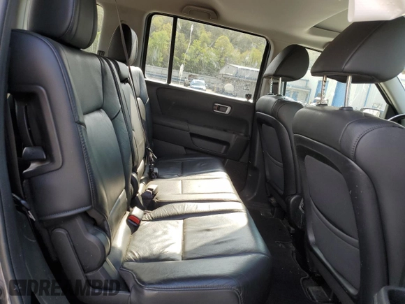 2015 Honda Pilot EX-L z VIN 5FNYF4H51FB063949, wystawiony jako Copart lot #55051995 z przebiegiem 215 927 mil mil oraz Czysty tytuł • Clean title. Historia ofert i sprzedaży dostępna na DreamBid. Obrazek 11.