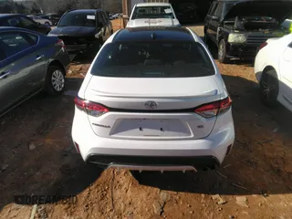 2022 Toyota Corolla SE with VIN 5YFS4MCE5NP110485, listed as a IAAI auction lot 41236740 with 52,727 mi miles. Bid and sale history available at carsss.com. Image 17.