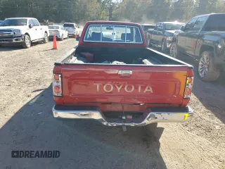 1992 Toyota Pickup DLX z VIN JT4RN93P1N5060207, wystawiony jako Copart lot #82868564 z przebiegiem 231 088 mil mil oraz Szkoda całkowita • Salvage title. Historia ofert i sprzedaży dostępna na DreamBid. Obrazek 6.