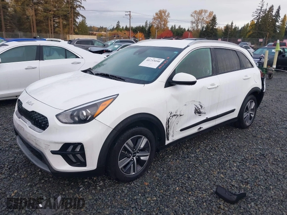 2022 Kia Niro LXS with VIN KNDCB3LC2N5542807, listed as a IAAI auction lot 40733090 with 28,791 mi miles. Bid and sale history available at carsss.com. Image 17.