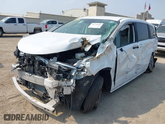 2025 Toyota Sienna LE z VIN 5TDKRKEC8SS245934, wystawiony jako IAAI lot #42274195 z przebiegiem 4 933 mil mil oraz . Historia ofert i sprzedaży dostępna na DreamBid. Obrazek 18.