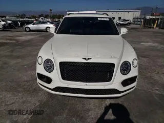 2018 Bentley Bentayga Signature z VIN SJAAC4ZV9JC020797, wystawiony jako Copart lot #72076174 z przebiegiem 78 619 mil mil oraz Szkoda całkowita • Salvage title. Historia ofert i sprzedaży dostępna na DreamBid. Obrazek 12.