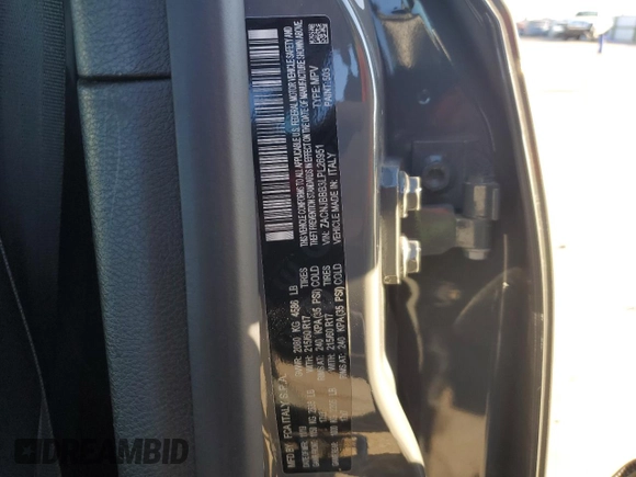 2020 Jeep Renegade Latitude with VIN ZACNJBBB3LPL26951, listed as a Copart auction lot 88092055 with 52,096 mi miles and Salvage Title. Bid and sale history available at carsss.com. Image 15.
