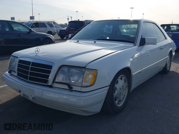 1994 Mercedes-Benz E z VIN WDBEA52E0RC079107, wystawiony jako IAAI lot #41932270 z przebiegiem 187 928 mil mil oraz . Historia ofert i sprzedaży dostępna na DreamBid. Obrazek 17.