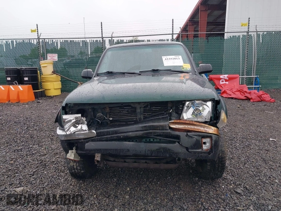 2000 Toyota Tacoma PreRunner with VIN 5TESM92N4YZ695931, listed as a IAAI auction lot 42352013 with 194,454 mi miles and . Bid and sale history available at DreamBid. Image 13.