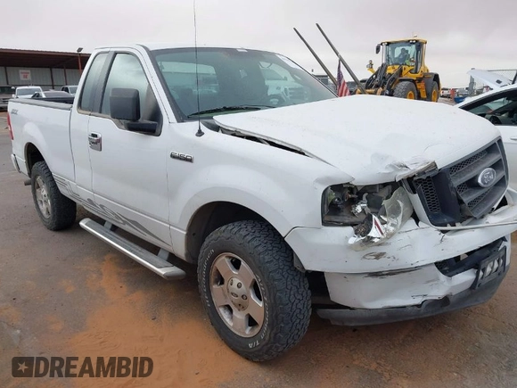 2005 Ford F-150 XL with VIN 1FTRF12295NA49962, listed as a IAAI auction lot 41940905 with 105,922 mi miles. Bid and sale history available at carsss.com. Image 1.