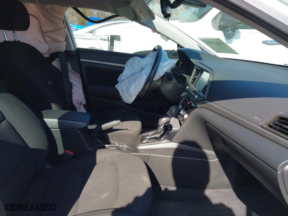 2019 Hyundai Elantra SEL with VIN 5NPD84LF7KH463762, listed as a IAAI auction lot 41465346 with 54,782 mi miles. Bid and sale history available at carsss.com. Image 5.