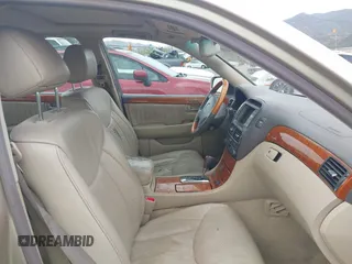 2004 Lexus LS 430 with VIN JTHBN36F440172091, listed as a IAAI auction lot 41997732 with 196,419 mi miles and . Bid and sale history available at carsss.com. Image 5.