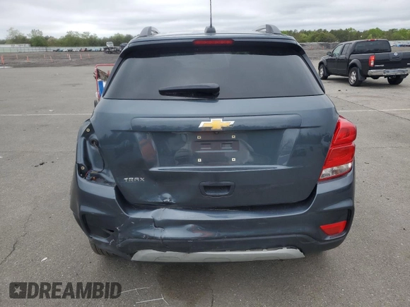 2021 Chevrolet Trax LT z VIN KL7CJLSM4MB365607, wystawiony jako Copart lot #57070515 z przebiegiem 67 813 mil mil oraz Szkoda całkowita • Salvage title. Historia ofert i sprzedaży dostępna na DreamBid. Obrazek 6.
