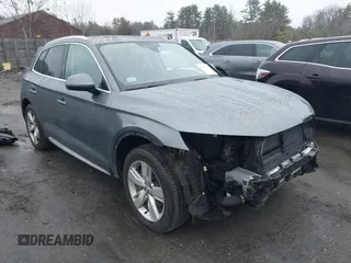 2018 Audi Q5 Premium Plus with VIN WA1BNAFY8J2087305, listed as a IAAI auction lot 41961830 with 128,163 mi miles. Bid and sale history available at carsss.com. Image 1.