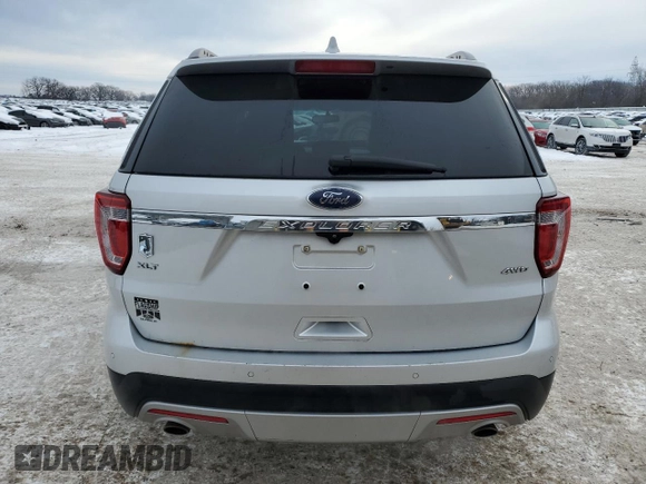 2017 Ford Explorer XLT with VIN 1FM5K8D88HGA68687, listed as a Copart auction lot 44532115 with 147,117 mi miles and Non Repairable. Bid and sale history available at carsss.com. Image 6.
