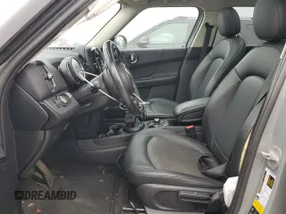 2019 MINI Countryman Cooper с VIN WMZYV5C55K3F57872, выставлен на аукционе Copart как лот 60368595 с пробегом 102 129 миль миль и Чистый • Clean title. История ставок и продаж доступна на DreamBid. Изображение 7.
