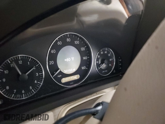 2007 Mercedes-Benz CLK-Class 3.5L with VIN WDBTJ56H87F225518, listed as a Copart auction lot 75722714 with 101,173 mi miles and Salvage Title. Bid and sale history available at carsss.com. Image 9.